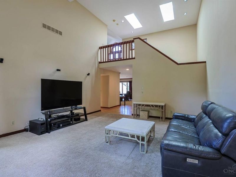 116 Bentwood Court, Blue Ash, OH 45241 Photo 6