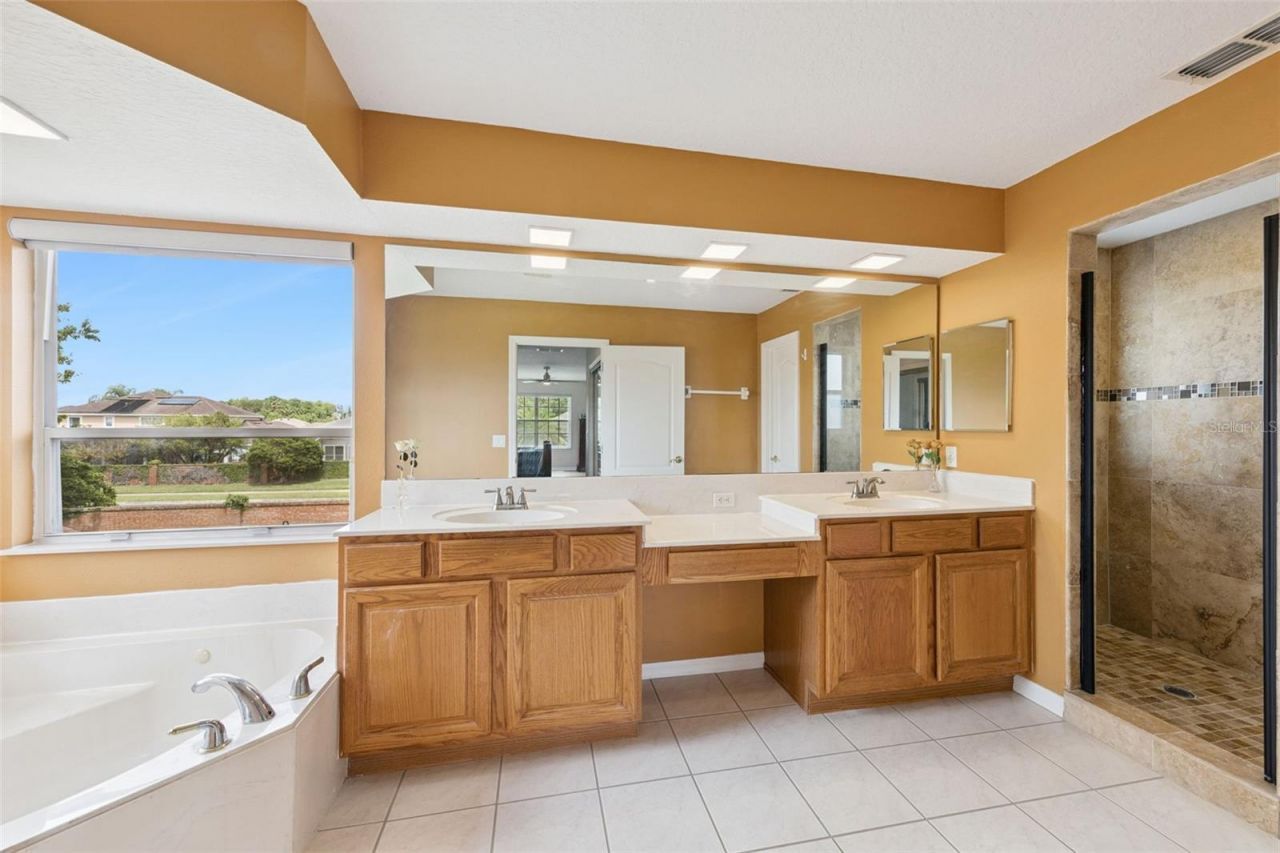 14639 Riviera Pointe Drive, Orlando, FL 32828 Photo
