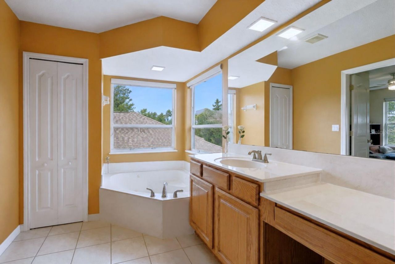 14639 Riviera Pointe Drive, Orlando, FL 32828 Photo