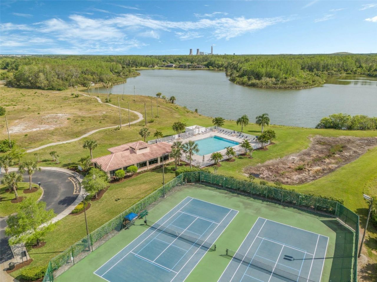 14639 Riviera Pointe Drive, Orlando, FL 32828 Photo