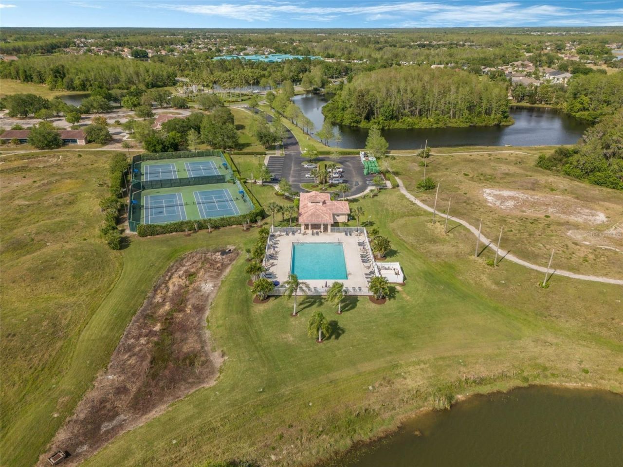 14639 Riviera Pointe Drive, Orlando, FL 32828 Photo