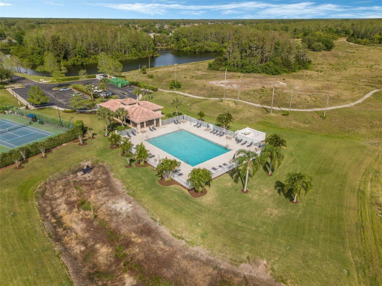 14639 Riviera Pointe Drive, Orlando, FL 32828 Photo