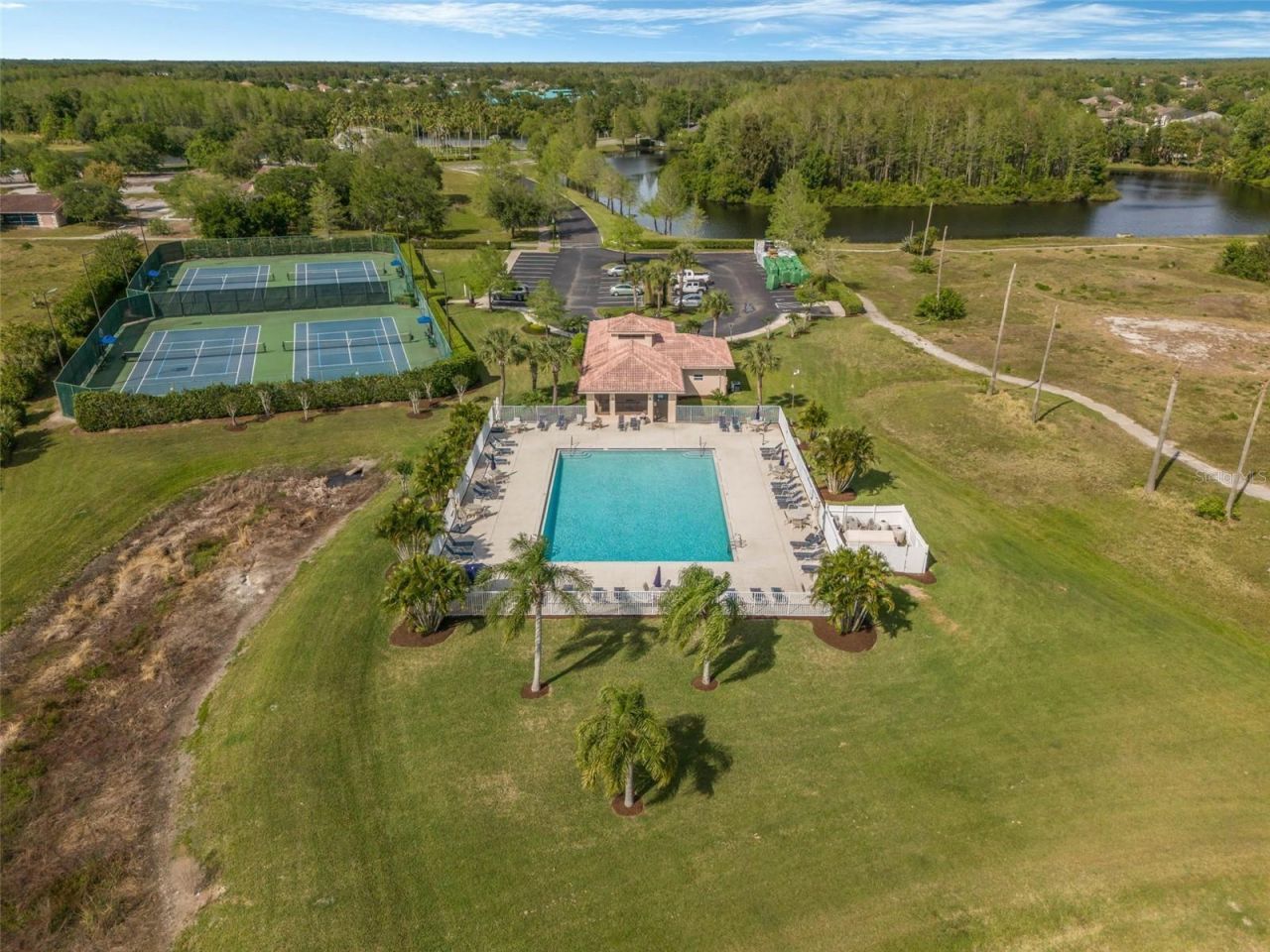 14639 Riviera Pointe Drive, Orlando, FL 32828 Photo