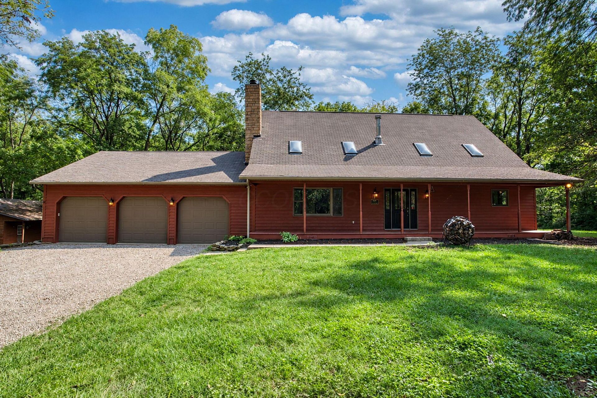 7626 White Chapel Road Se, Newark, OH 43056 Main Photo