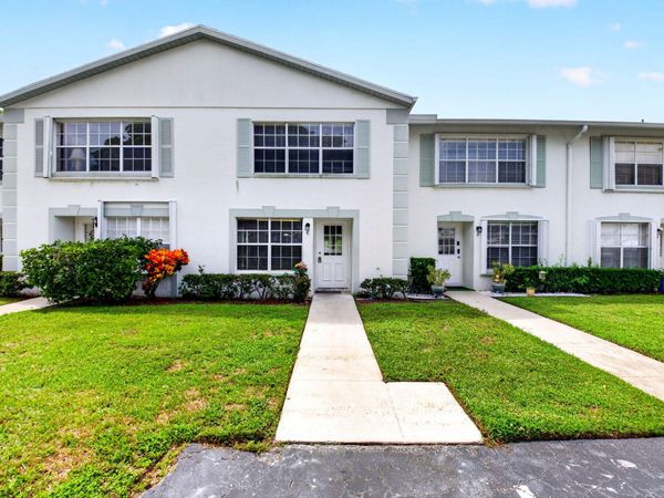3700 SAVOY Lane, Unit E, West Palm Beach, FL 33417