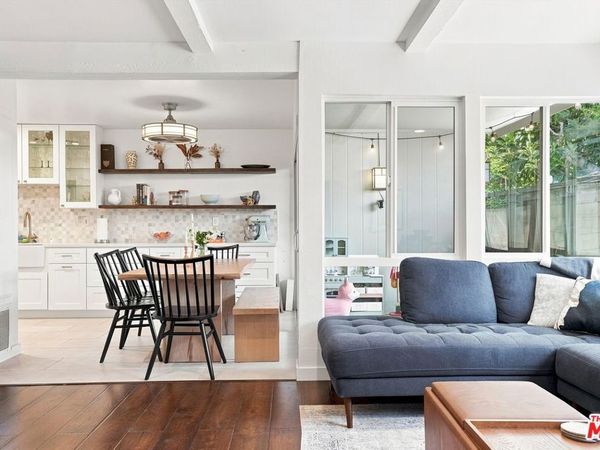 2520 Arizona Avenue, Unit 8, Santa Monica, CA 90404