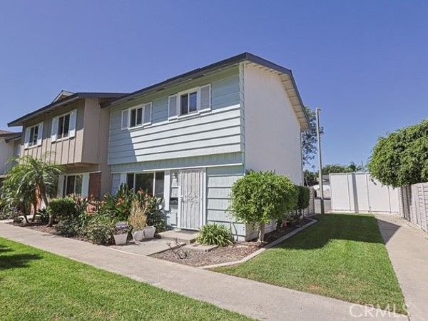 19890 Lures, Huntington Beach, CA 92646