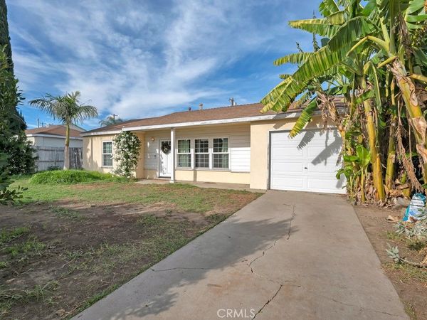 15115 Leadwell Street, Van Nuys, CA 91405