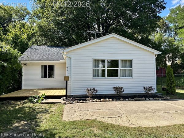 619 Elizabeth Street, Milford Village, Mi 48381