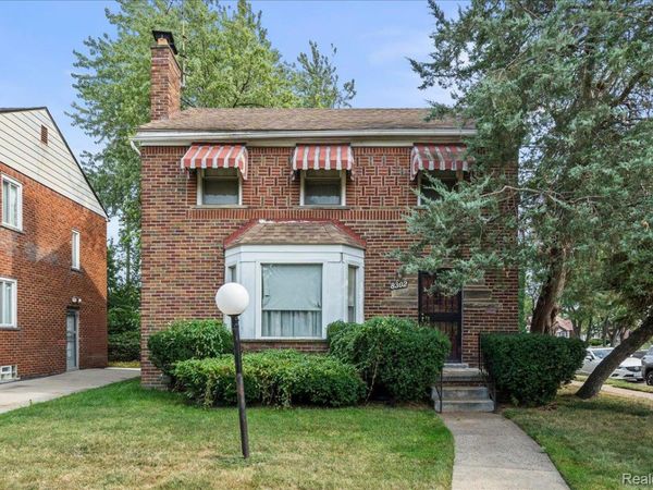 8302 Esper Street , Detroit, Mi 48204