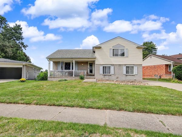 10506 Continental Drive , Taylor, Mi 48180
