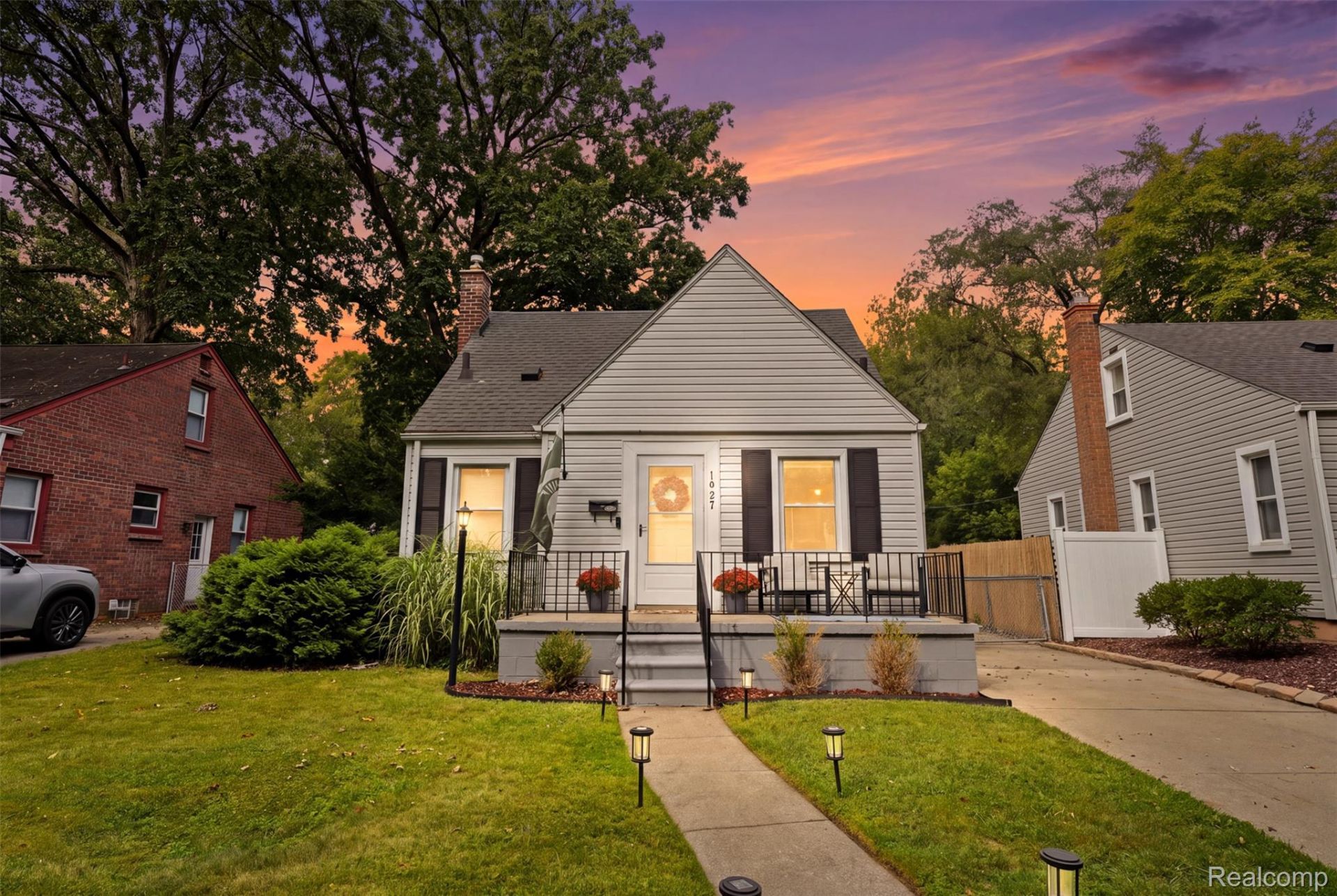 1027 N Vermont Avenue, Royal Oak, Mi 48067 Main Photo