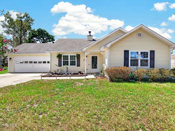 500 Nutfield Drive, Hubert, NC 28539