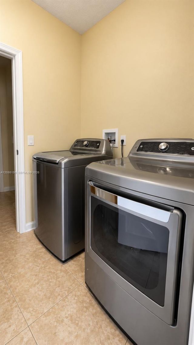 1626 SW Mackenzie St, Port Saint Lucie, FL 34953 Photo