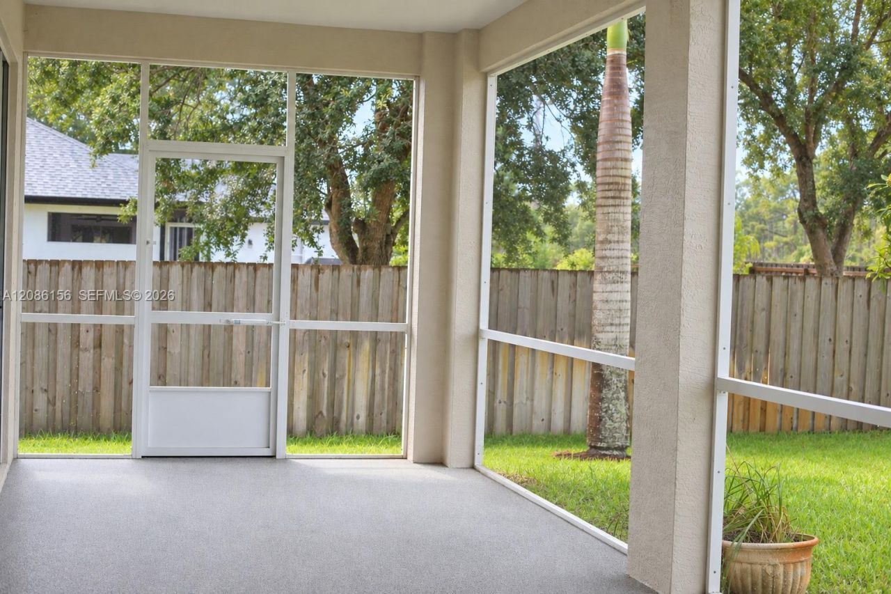 1626 SW Mackenzie St, Port Saint Lucie, FL 34953 Photo