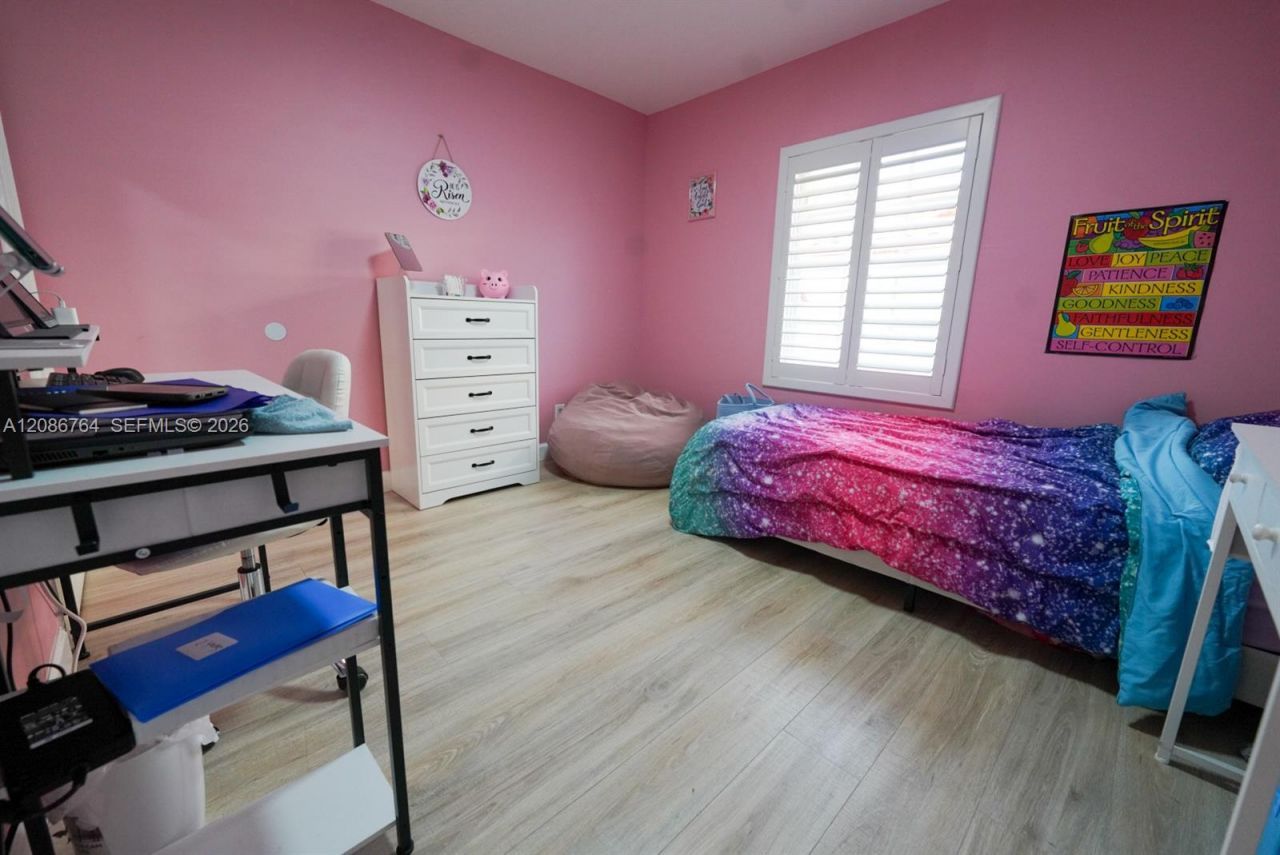 358 E 45th St, Hialeah, FL 33013 Photo