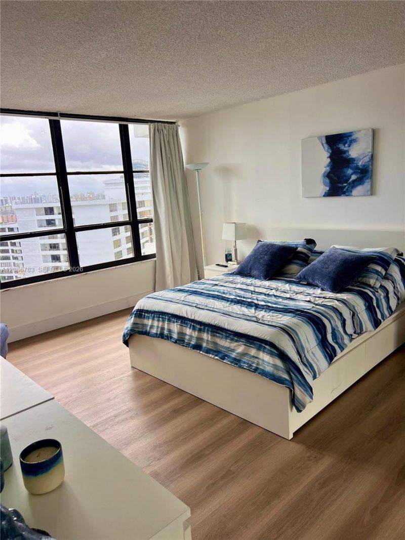 600 Three Islands Blvd, Unit 1621, Hallandale Beach, FL 33009 Photo