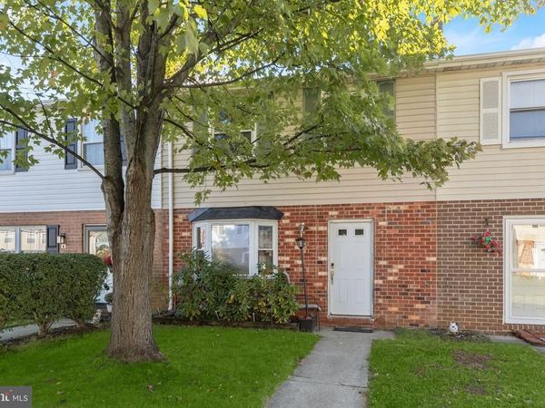 10 HILLSIDE COURT, WESTMINSTER, MD 21157