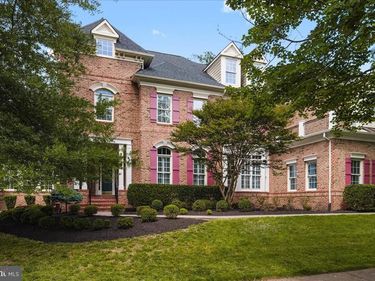 43464 CALPHAMS MILL COURT , LEESBURG, VA 20176