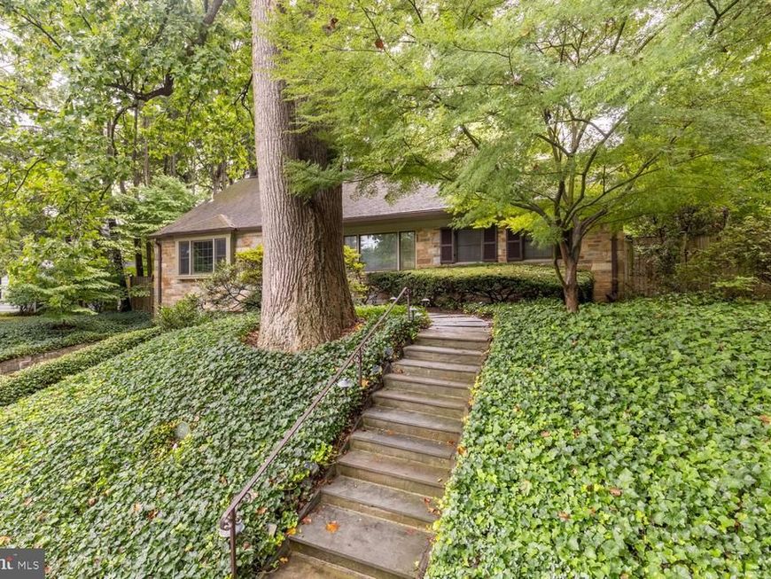 5810 Overlea Road, Bethesda, MD 20816 Main Photo
