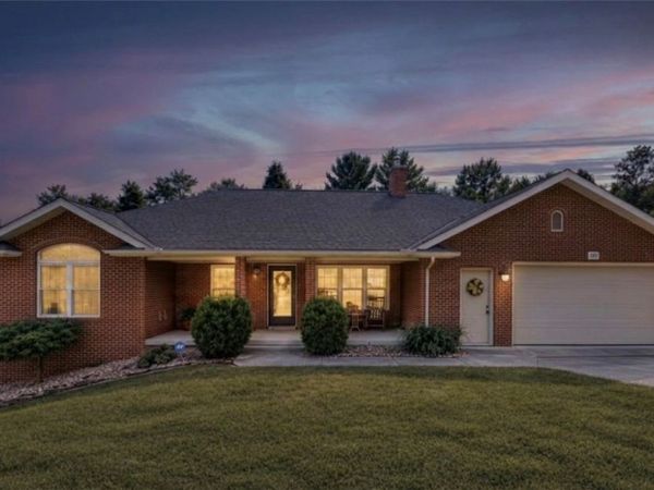 104 Kell Lane, St Clairsville, OH 43950