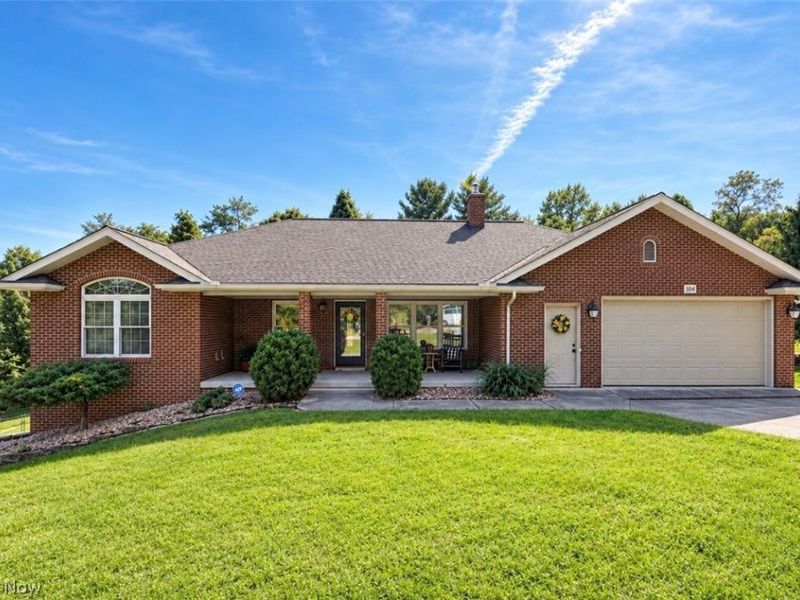 104 Kell Lane, Saint Clairsville, OH 43950 Photo 1