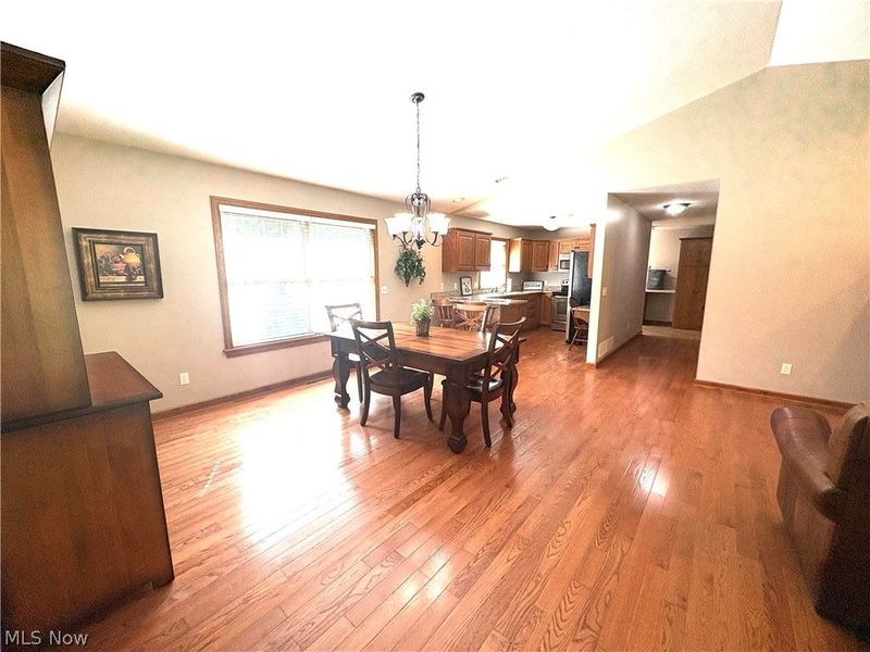 104 Kell Lane, Saint Clairsville, OH 43950 Photo 12