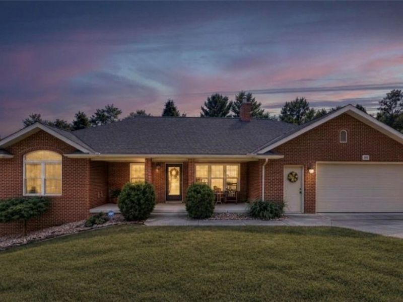 104 Kell Lane, Saint Clairsville, OH 43950 Photo 2