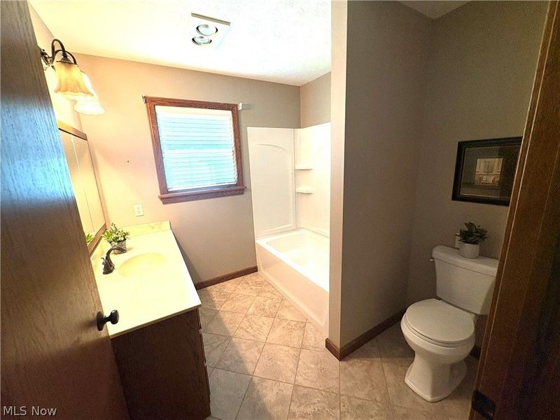 104 Kell Lane, Saint Clairsville, OH 43950 Photo 22