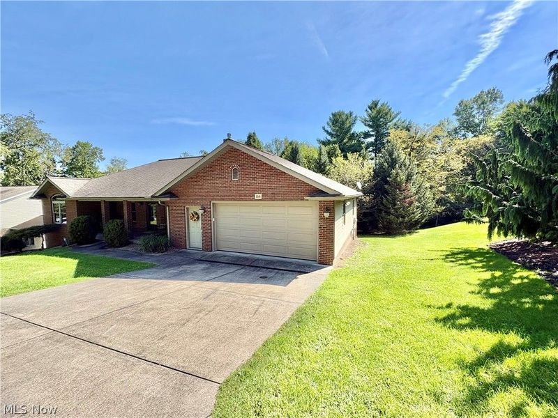 104 Kell Lane, Saint Clairsville, OH 43950 Photo 3
