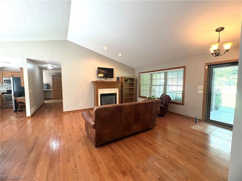 104 Kell Lane, Saint Clairsville, OH 43950 Photo 8