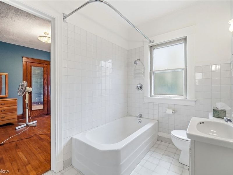 4474 Turney Road, Cleveland, OH 44105 Photo 18