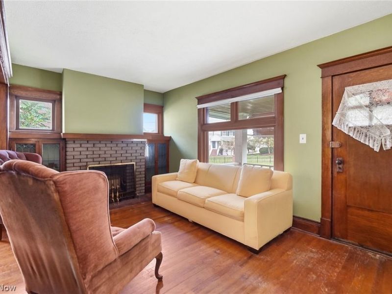 4474 Turney Road, Cleveland, OH 44105 Photo 3
