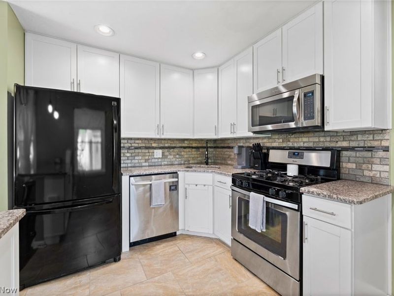 2911 9th Street, Cuyahoga Falls, OH 44221 Photo 9