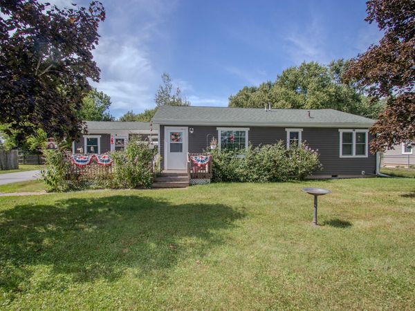 1430 N Veden Road , Chesterton, IN 46304