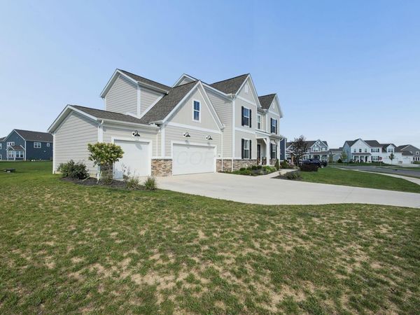 7963 Norman Street NW, Pickerington, OH 43147
