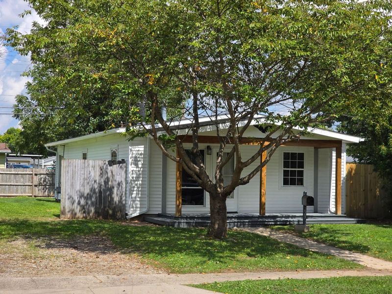 223 Prentice Drive, New Carlisle, OH 45344 Photo 4