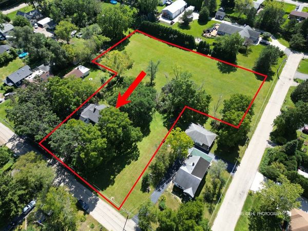38121 N Lincoln Avenue , Beach Park, IL 60087