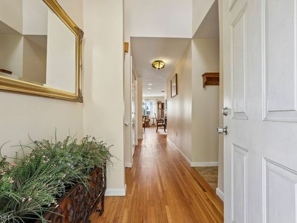 411 Heights Dr, Haledon, NJ 07508
