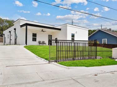 5405 N Arcadia Drive, Dallas, TX 75211