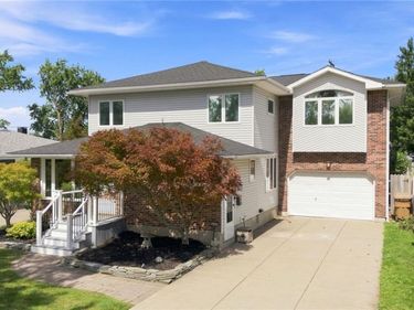 268 Crandon Boulevard , Buffalo, NY 14225
