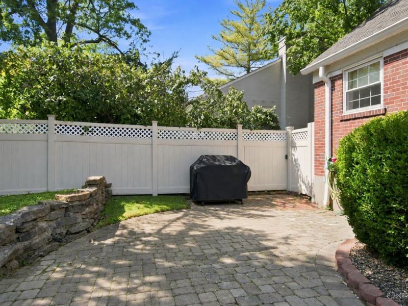 3307 Maplecrest Place, Cincinnati, OH 45209 Photo 27