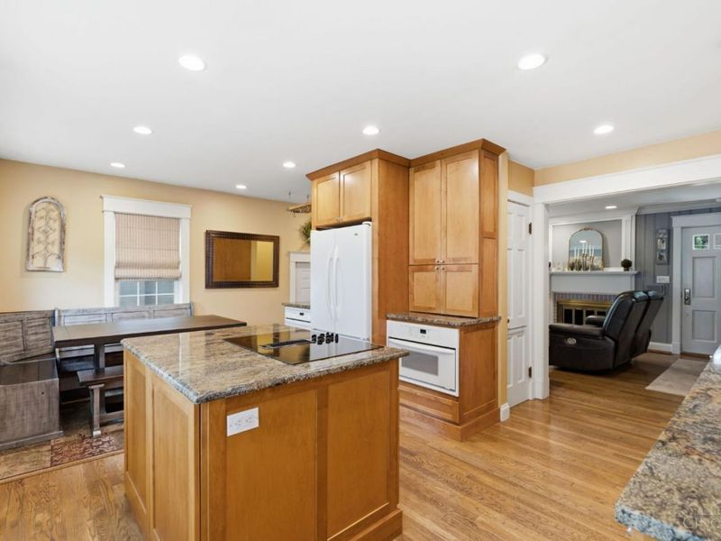 3307 Maplecrest Place, Cincinnati, OH 45209 Photo 7