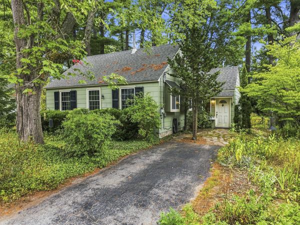 11 Chamberlain Avenue, Brunswick, ME 04011