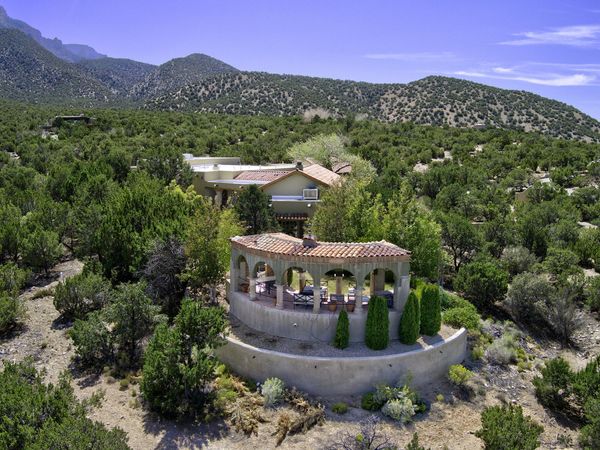 44 La Puerta Trail , Placitas, NM 87043