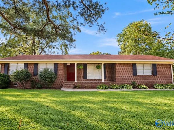 1207 Larrydale Drive, Glencoe, AL 35905