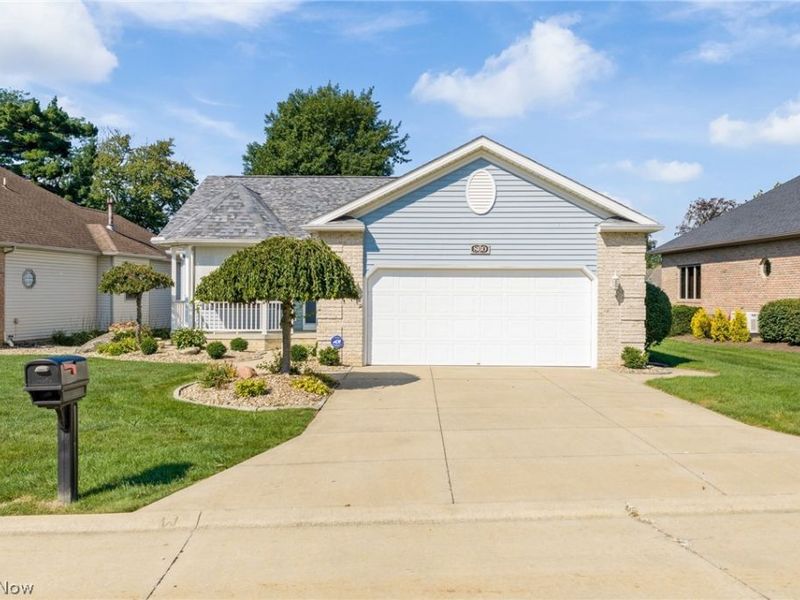 860 Arroyo Drive, Barberton, OH 44203 Photo 3
