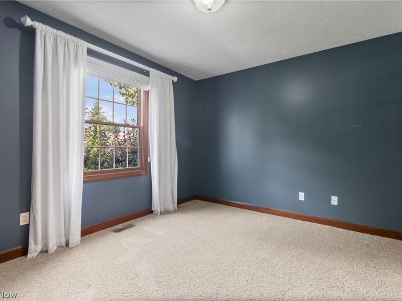 860 Arroyo Drive, Barberton, OH 44203 Photo 35