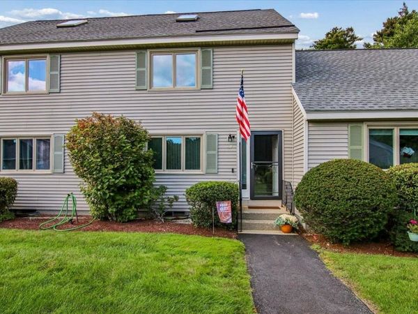 26 East Meadow Way, Manchester, NH 03109