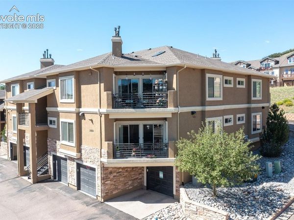 2085 Montura View, Unit 102, Colorado Springs, CO 80919